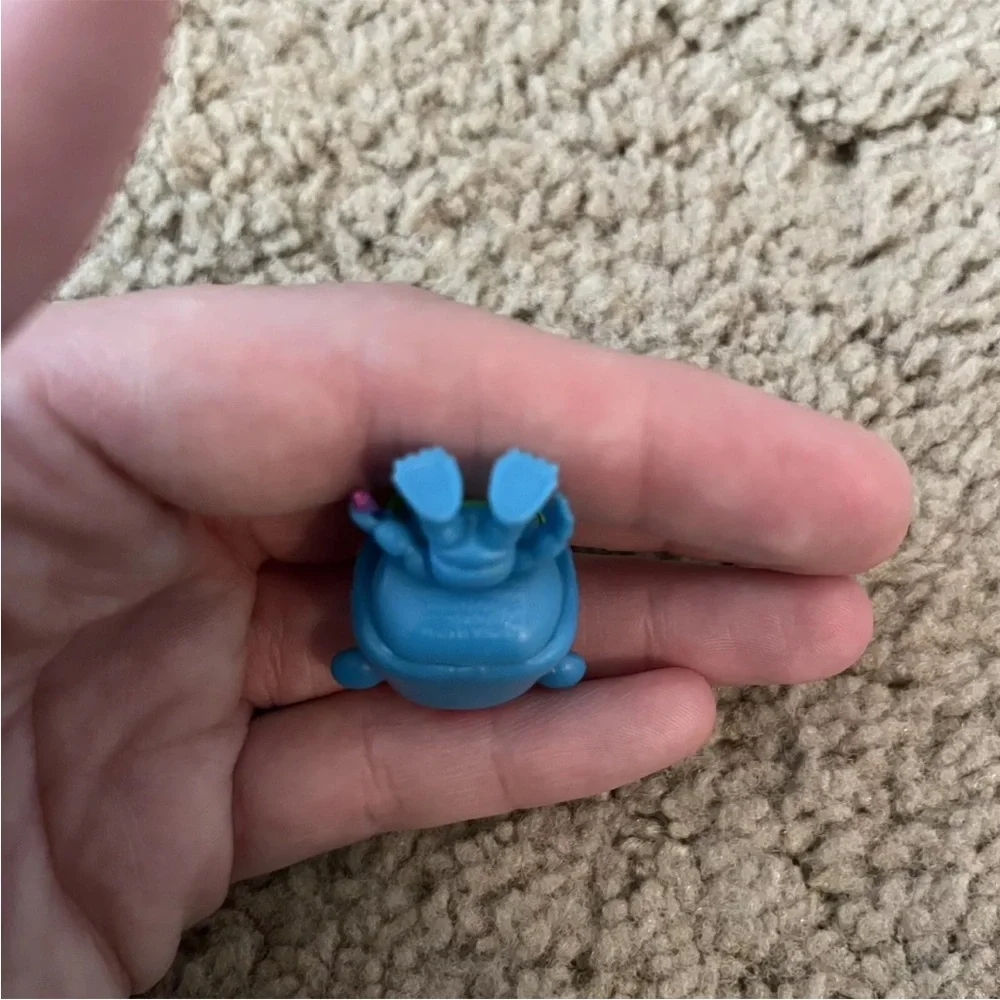 Funko Five Nights At Freddy’s Blacklight Blue Neon Cereal Exclusive Mini Figure